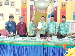 Edison Surya Resmi Menjabat PJS Ketua Apdesi Pesisir Barat