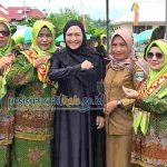 Dian Hardiyanti Dedi Apresiasi Lomba dan Semangat Kebersamaan di HUT RI ke-80 Muslimat NU Ngaras