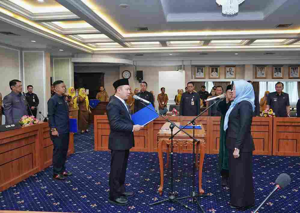 Sekda Marindo Kurniawan Pimpin Pelantikan Kepala Biro Kesra Lampung