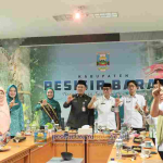 Budayakan Membaca, Pj. Sekda Pesibar Tegaskan Literasi Adalah Kunci Masa Depan