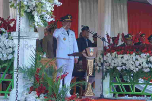 Upacara Peringatan HUT RI ke-80 di Pesisir Barat Berlangsung Khidmat dan Sukses