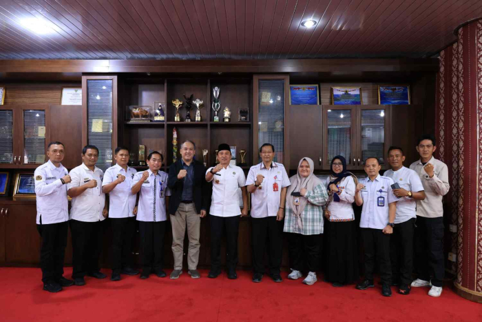 Dorong Inovasi Wisata, Bupati Lambar Audiensi Bersama BRIN untuk Pengembangan Kebun Raya Liwa