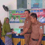 12 KPM di Pekon Padang Haluan Terima BLT-DD