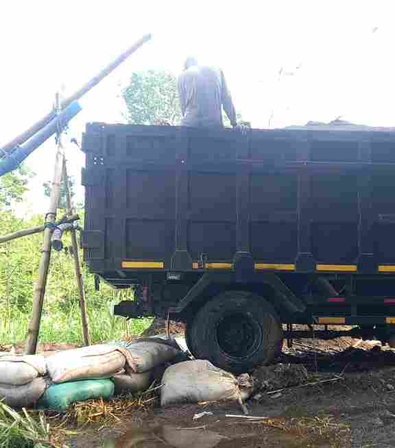 Penambangan Pasir di Desa Kaliwungu Tulungagung Disinyalir Libatkan Jaringan Terorganisir