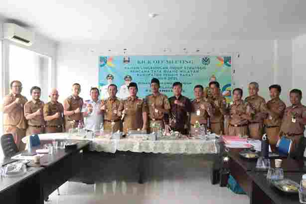 Dedi Irawan: RTRW Harus Jadi Arah Pembangunan Pesibar yang Berwawasan Lingkungan