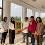 Peroleh PWDPI Award 2025 Kategori Wanita Inspiratif, Dian Hardianti Dedi: Ini Penyemangat Agar Kedepan Lebih Baik Lagi