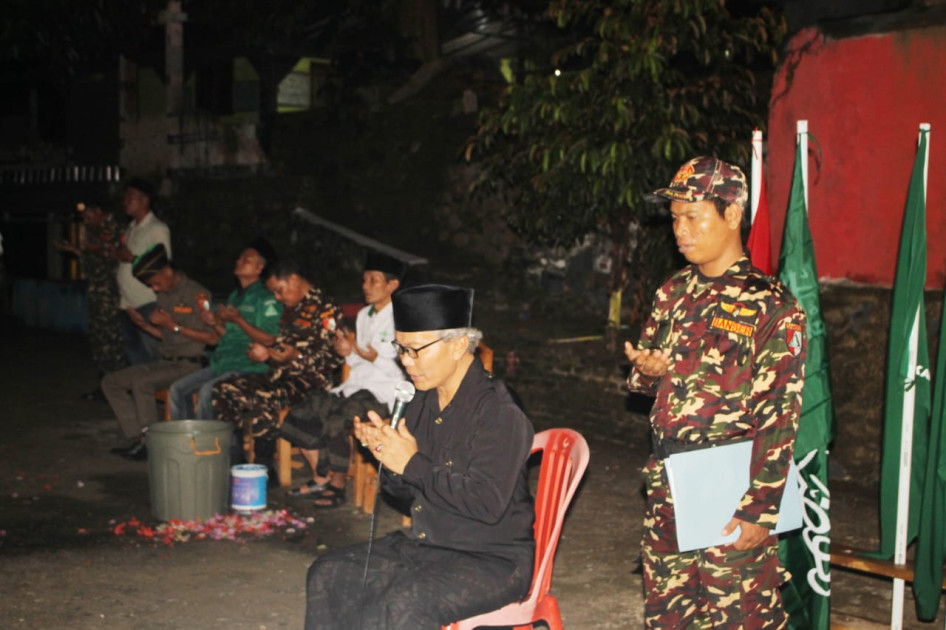 GP Ansor Pesisir Barat Gelar PKL Perdana, Rangkaian Ditutup dengan Pembaiatan oleh Rois Syuriah PCNU Pesisir Barat