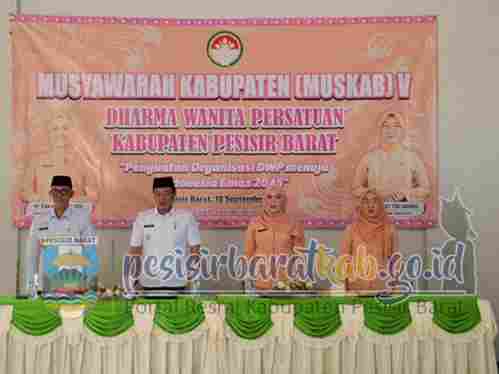 DWP Pesibar Gelar MUSKAB V, Bupati Dedi Irawan Dorong Perempuan Berperan dalam Indonesia Emas 2045