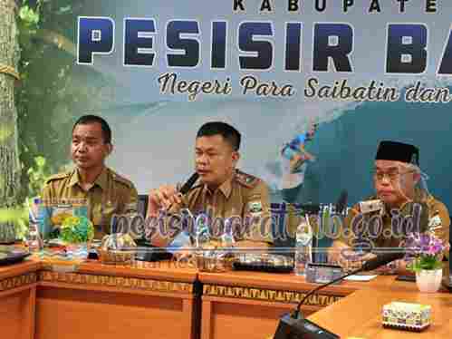 Pemkab Pesibar Fokuskan Penanganan Banjir dan Kajian Pembangunan Talud DAS