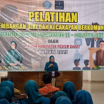 TP-PKK Pesisir Barat Gelar Pelatihan Pengembangan Diri dan Kecakapan Berkomunikasi