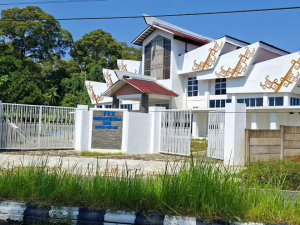 Gedung PKK Pesisir Barat: Tersandung Hukum atau Bangunan Tak Berguna?