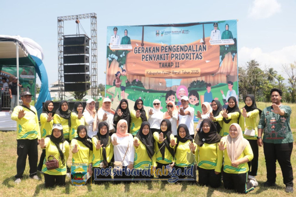 Pemkab Pesisir Barat Gelar Gerakan Pengendalian Penyakit Prioritas dan Kebugaran Jasmani Tahap II