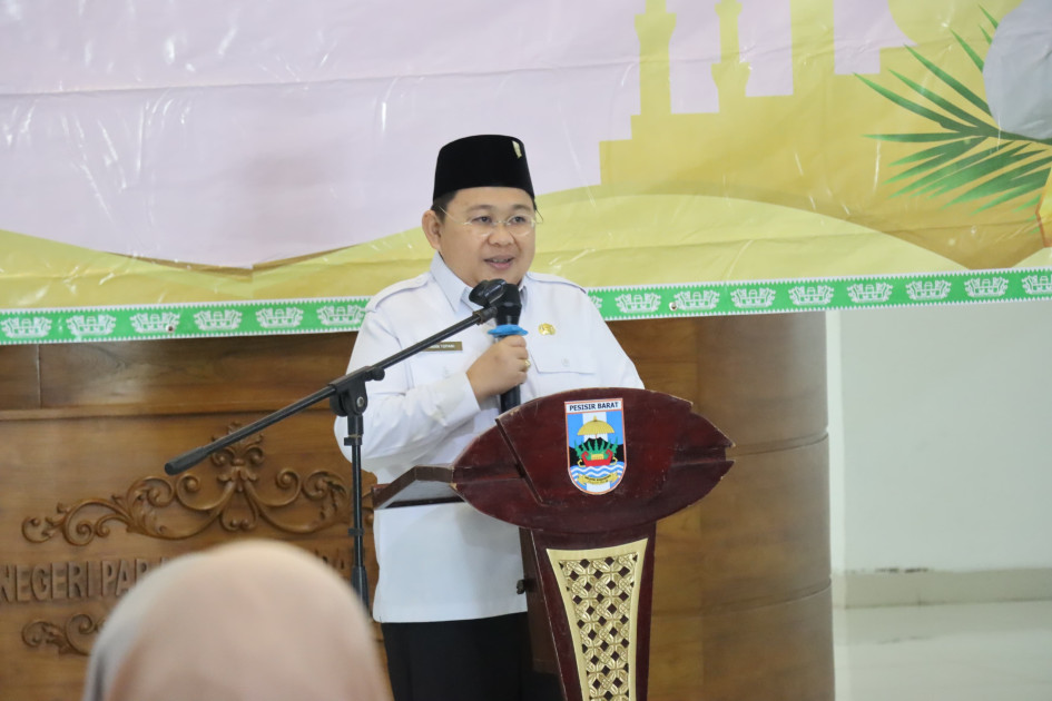 Wakil Bupati Irawan Topani Resmi Tutup STQ Tahun 2025, Pesibar Bangga Hadirkan Gelaran Religius yang Berkesan