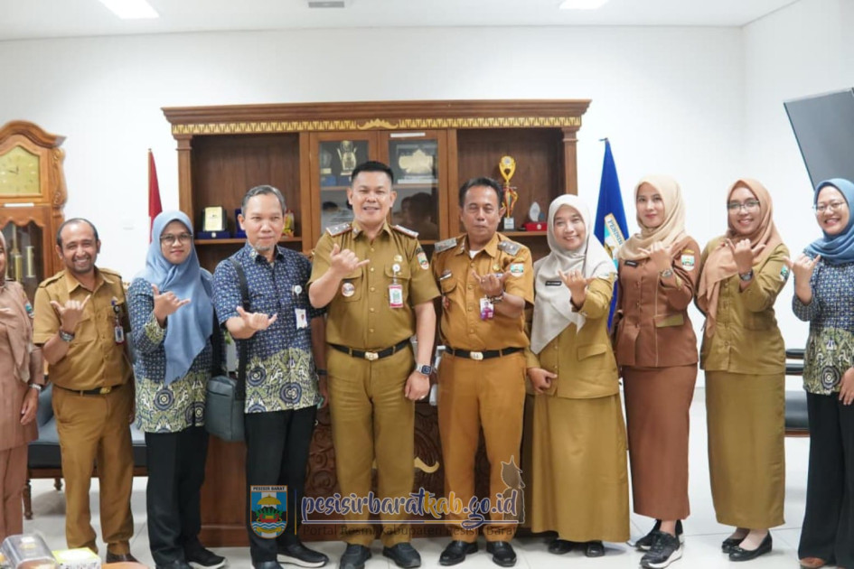 Pemkab Pesibar Gelar Rapat Koordinasi Pembahasan UHC Prioritas dan Rencana Kerja PBPU serta BP