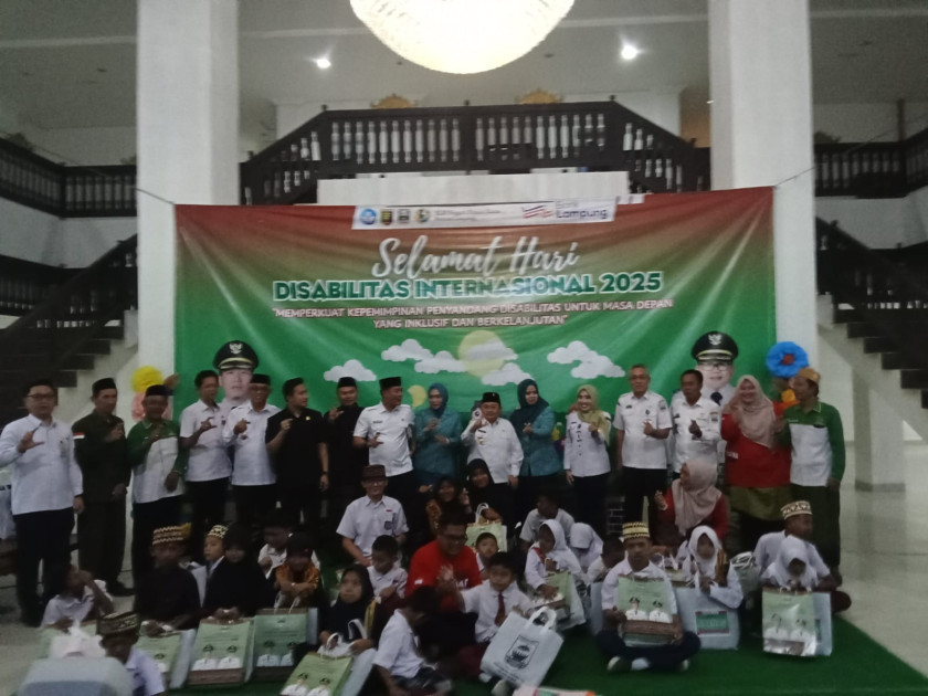 Pentas Seni HDI 2025: Bupati Dedi Irawan Tegaskan Komitmen Pesibar untuk Pembangunan Inklusif