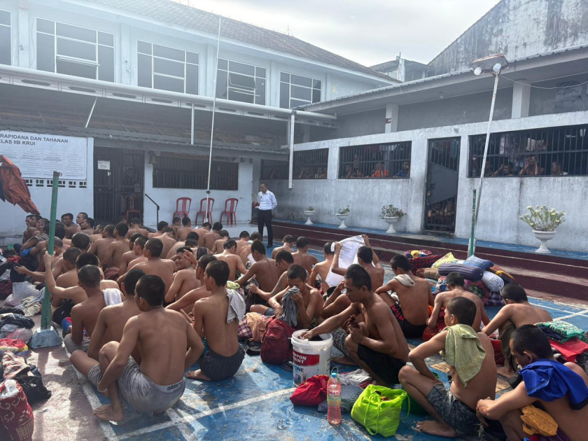 Rutan Krui Laksanakan Salam Pemasyarakatan dan Razia Barang Berlebih di Kamar Hunian