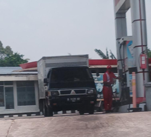 Dugaan Praktik Ngangsu” Solar Subsidi di SPBU 43.543.15 Sruweng,diduga Saling kerjasama mafia solar dengan pihak SPBU