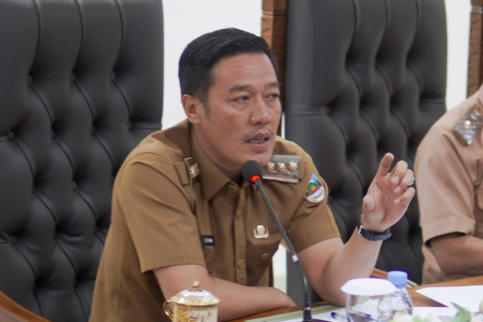 Bupati Pesisir Barat Tegaskan PPPK Paruh Waktu Dikembalikan ke Tempat Tugas Semula