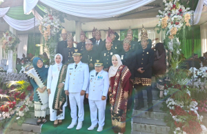 16 Marga Sai Batin Meriahkan HUT ke-13 Pesisir Barat, Simbol Persatuan dan Kekuatan Budaya