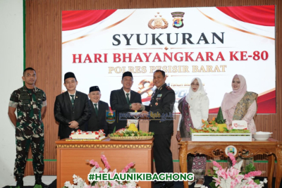 Hadiri Syukuran Hari Bhayangkara ke-80, Bupati Dedi Irawan Ajak TNI-Polri dan Masyarakat Jaga Kondusivitas Pesisir Barat